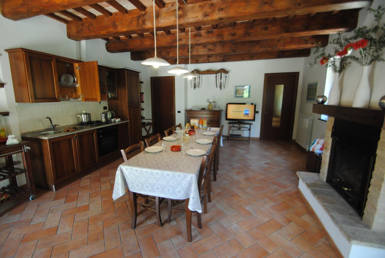 Вилла Agriturismo Il Sentiero Montalto delle Marche Экстерьер фото